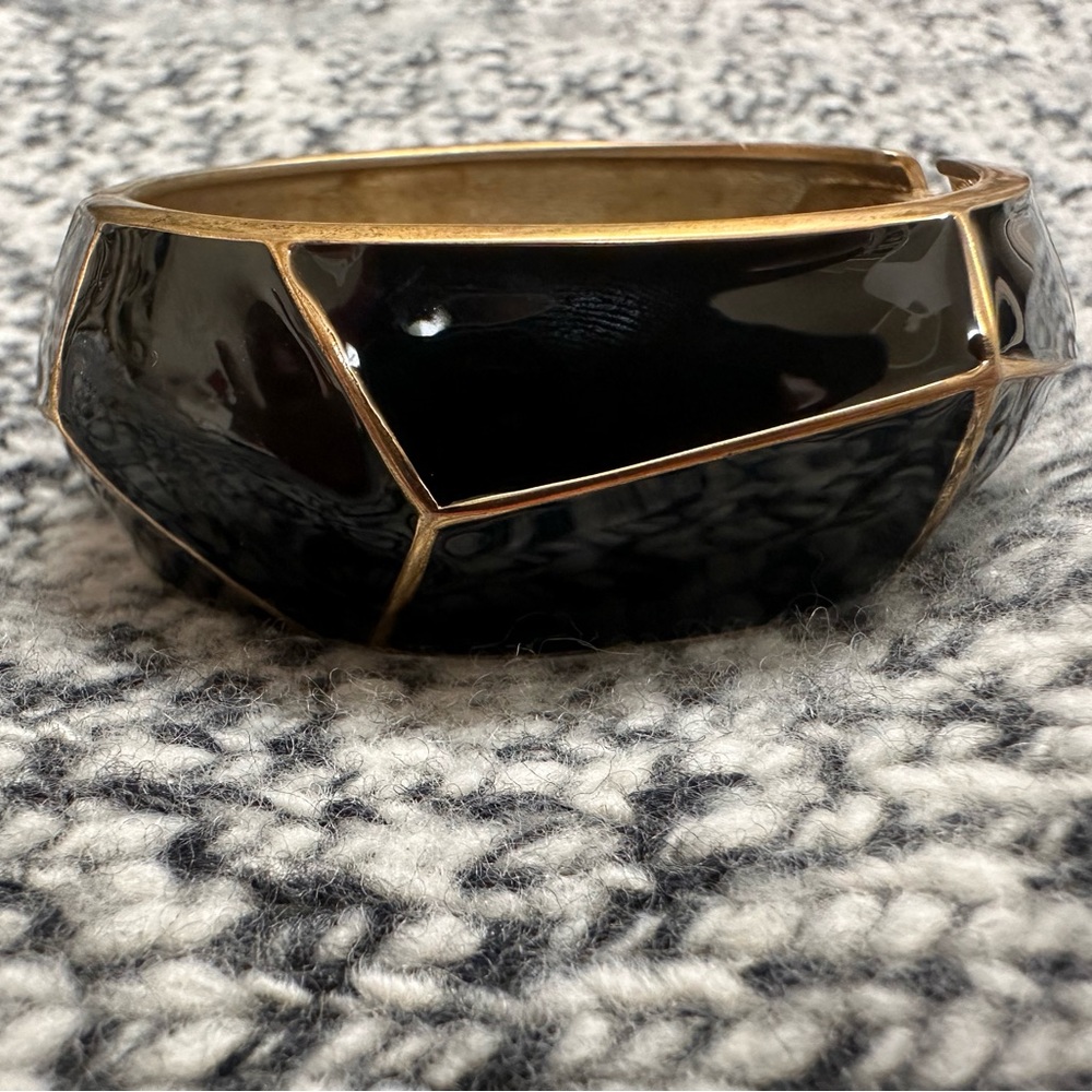 Preloved bracelet / wristband